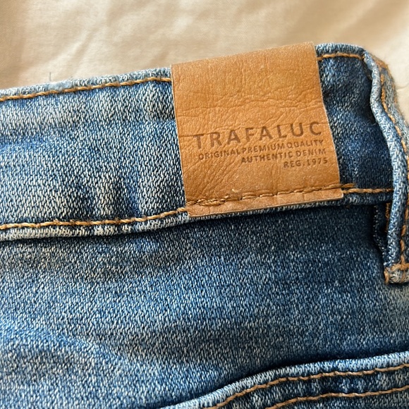 Zara Trafaluc denim skirt, size XS - Picture 4 of 5